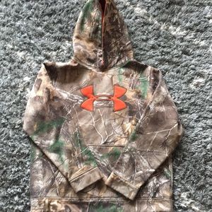 Boys YXL Under Armour hoodie